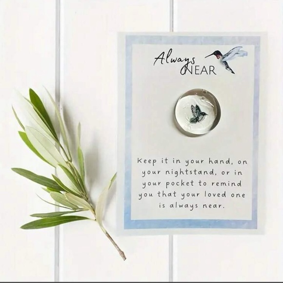 Always Near Hummingbird Pocket Coin Gift - Picture 1 of 5